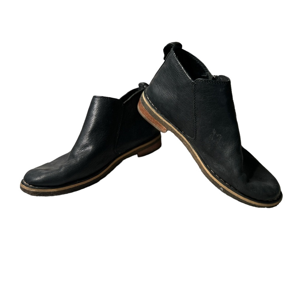 Women’s UGG Clementine Side Zip F60015F Black Ankle Boot Size 6.5